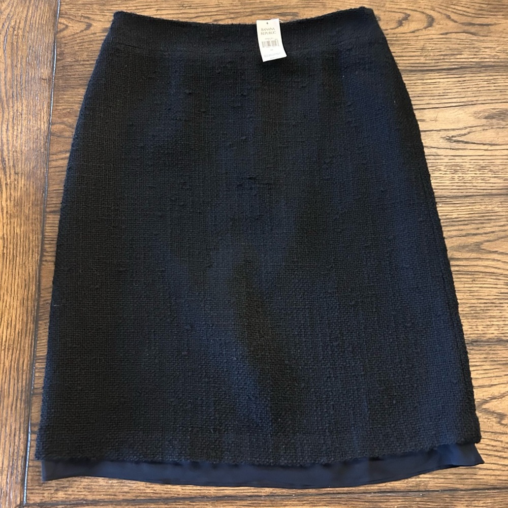 NWT Vintage Banana Republic 100% textured wool skirt